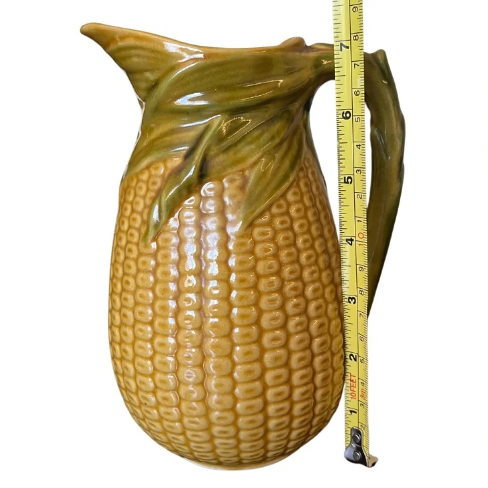 EUC Vintage Griffin Smith Hill Etruscan Majolica Corn Pitcher